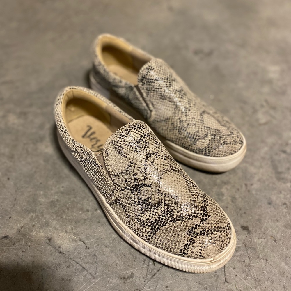 Very G Snake shoes